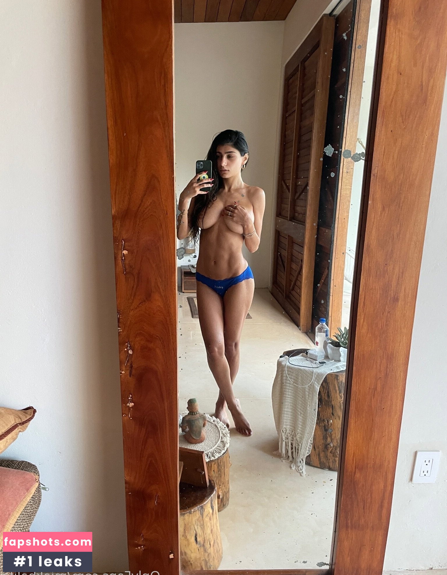 Mia Khalifa gallery photo #2857