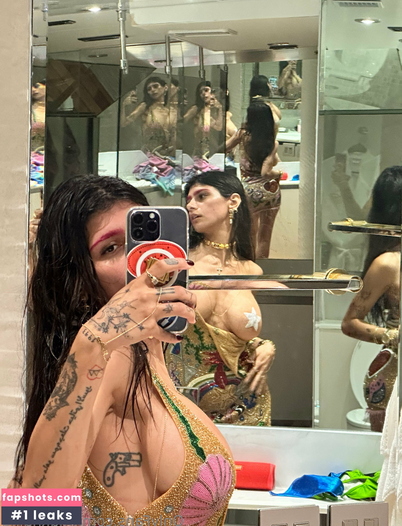 Mia Khalifa gallery photo #2036