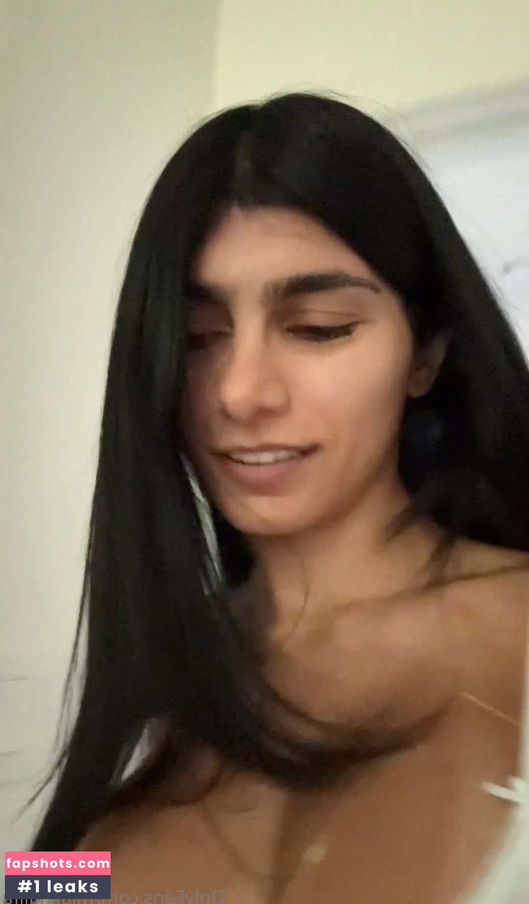 Mia Khalifa gallery photo #817