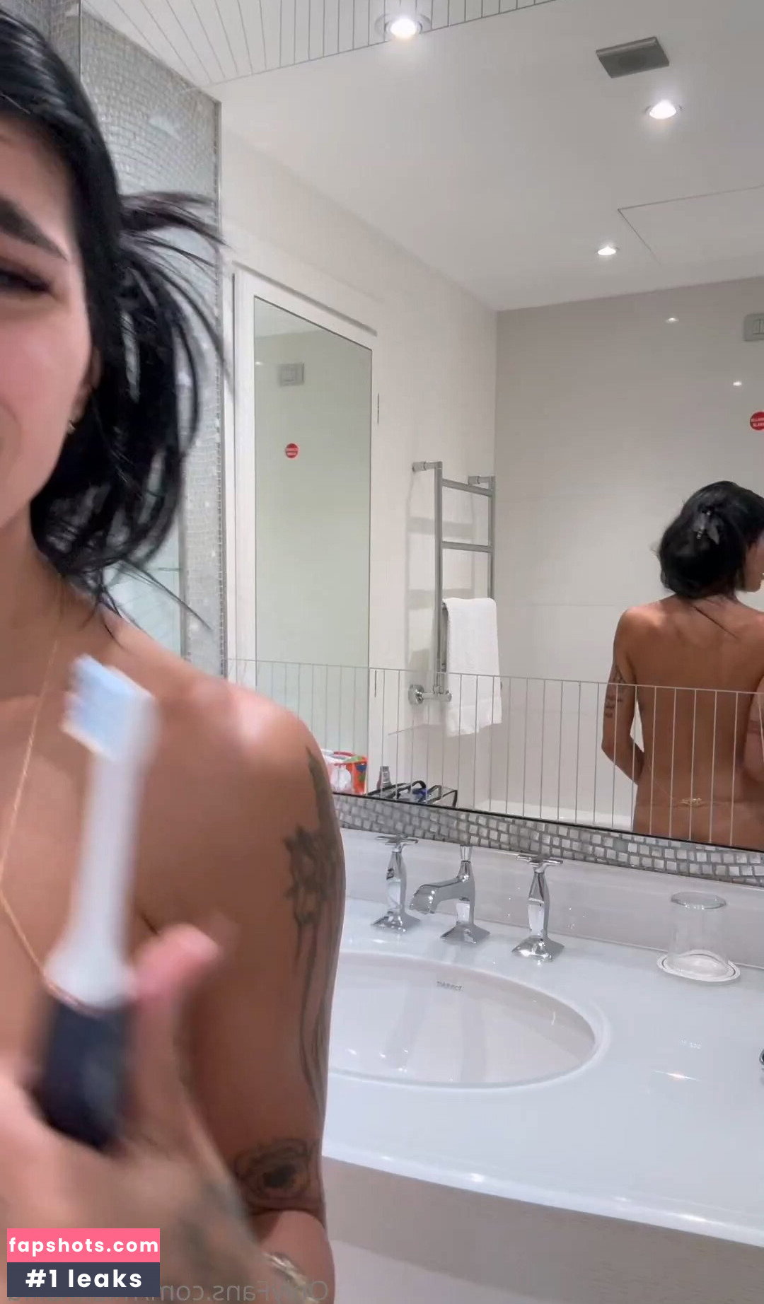 Mia Khalifa gallery photo #2484