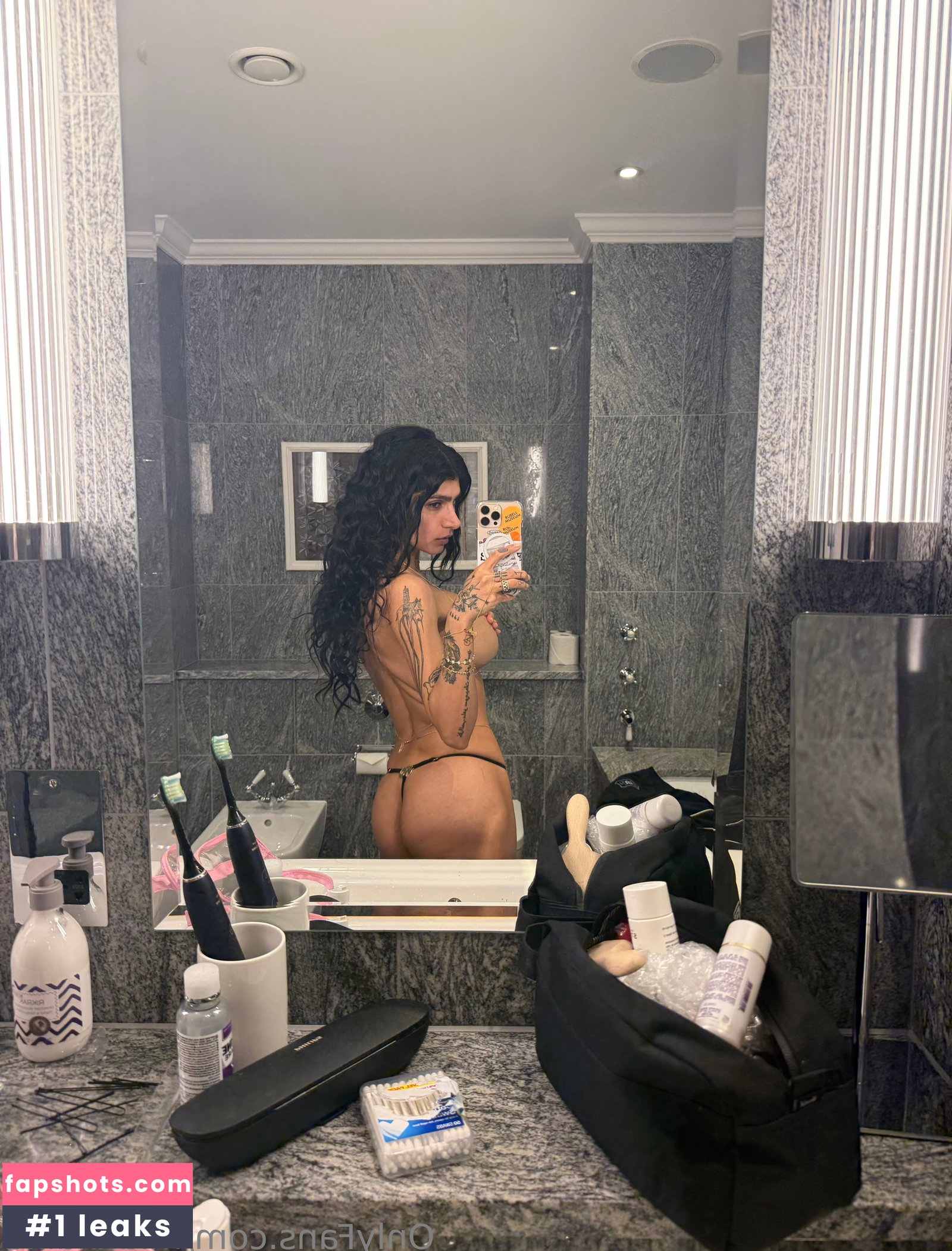 Mia Khalifa gallery photo #1268