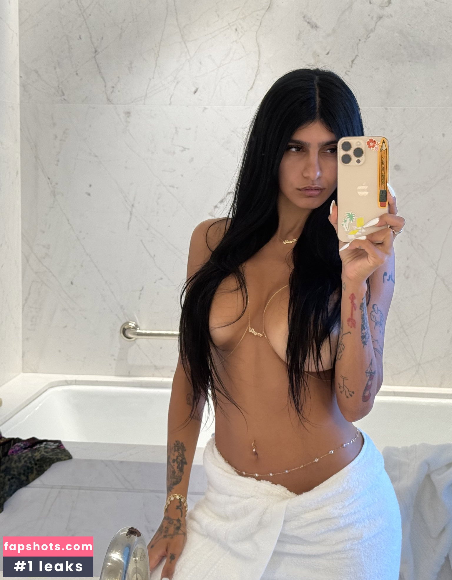 Mia Khalifa gallery photo #139