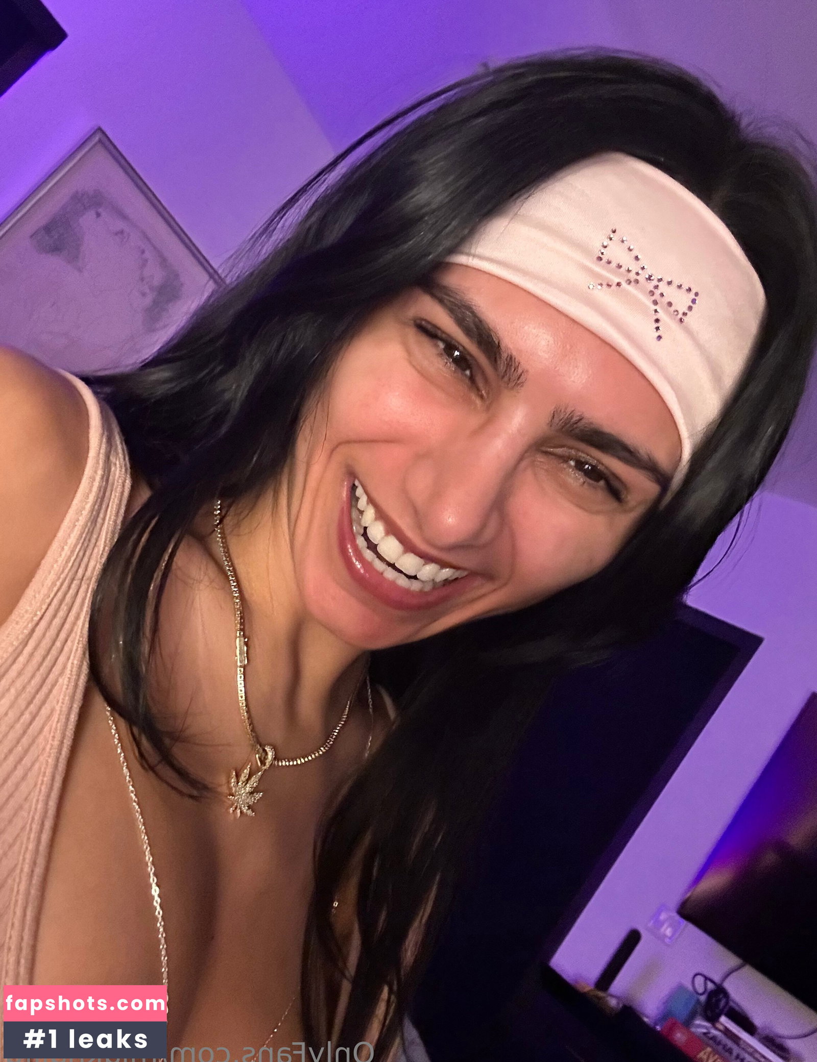 Mia Khalifa gallery photo #1420