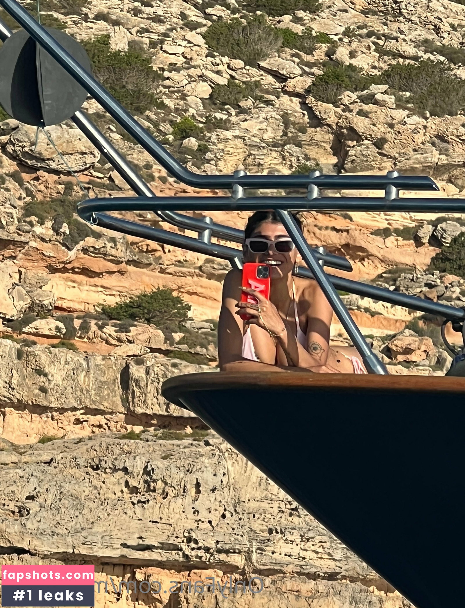 Mia Khalifa gallery photo #1108