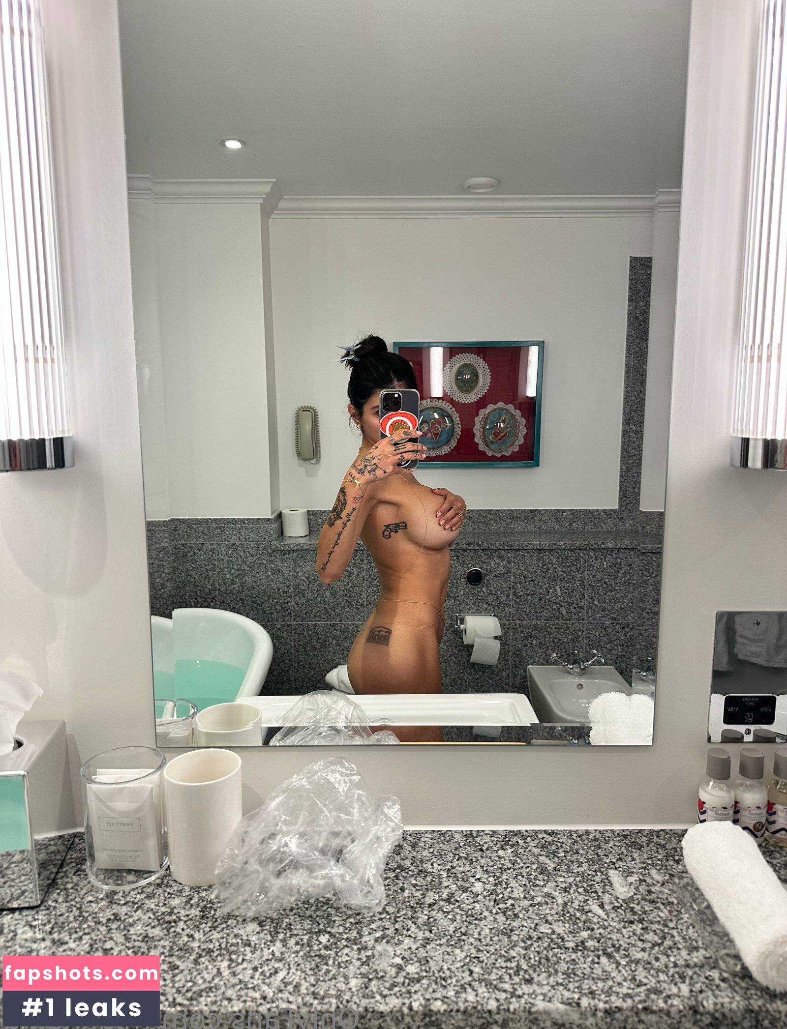 Mia Khalifa gallery photo #2913