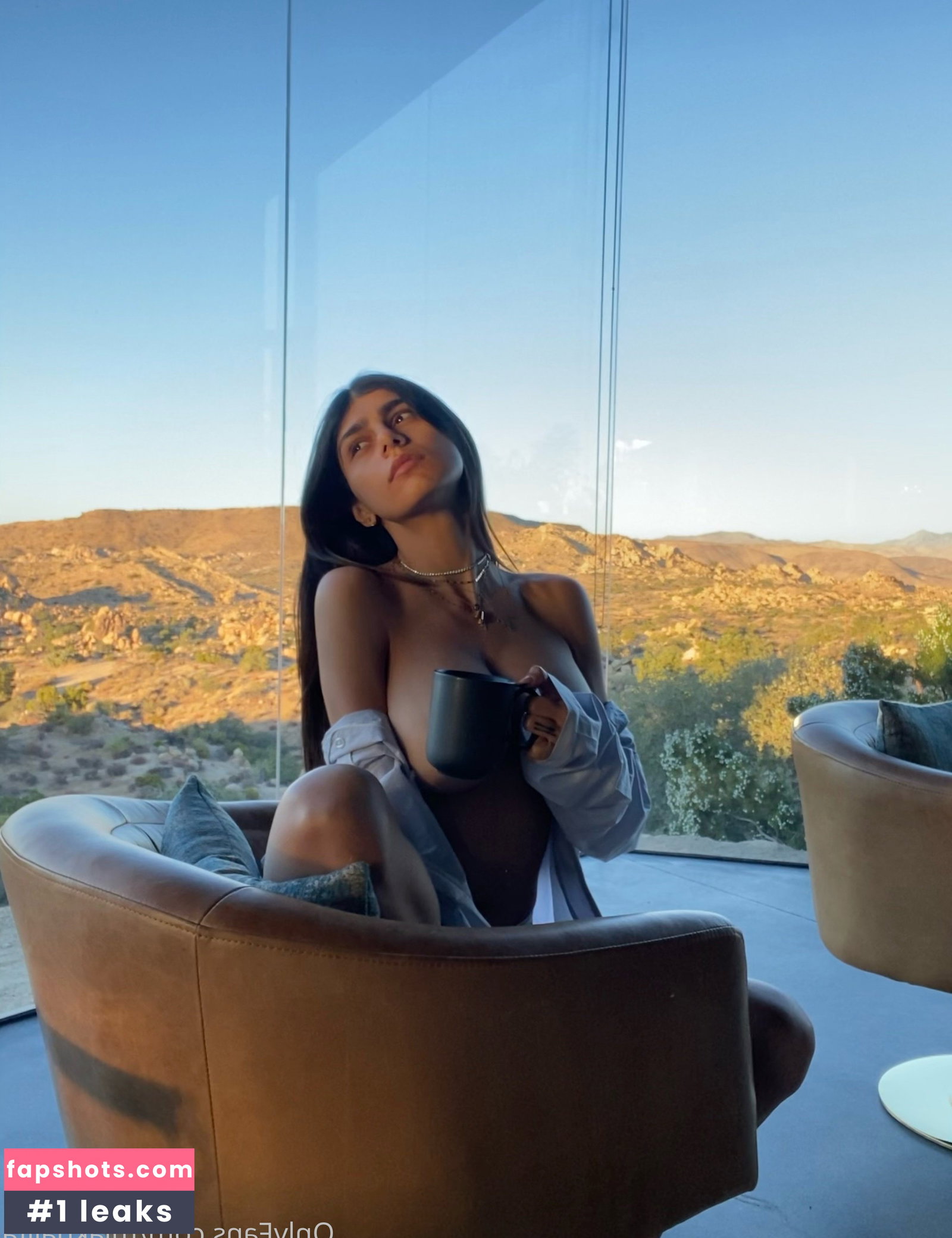 Mia Khalifa gallery photo #731