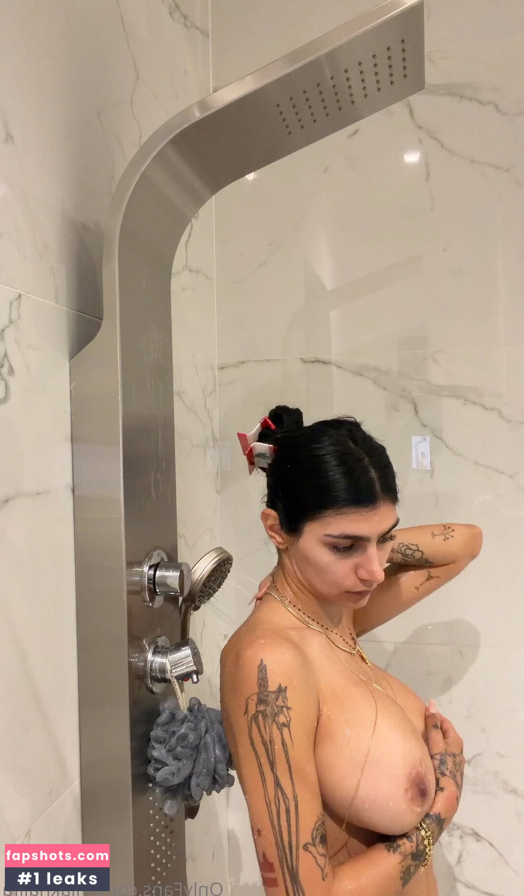 Mia Khalifa gallery photo #2926