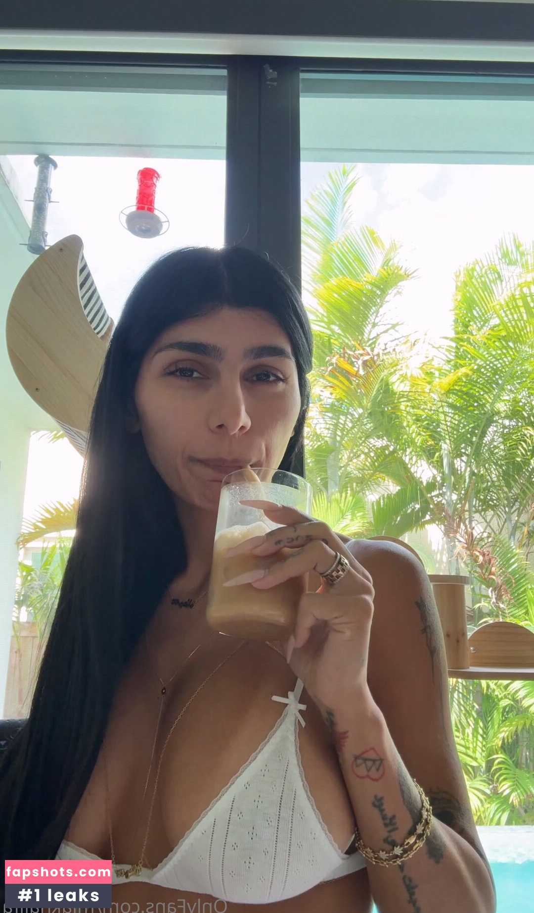 Mia Khalifa gallery photo #794