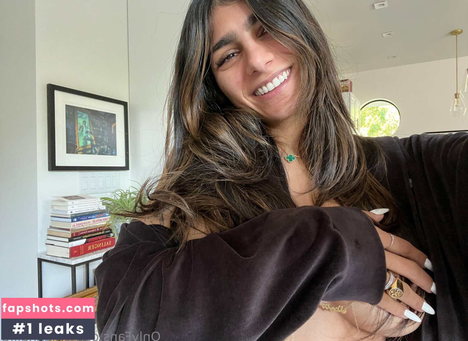 Mia Khalifa gallery photo #2880