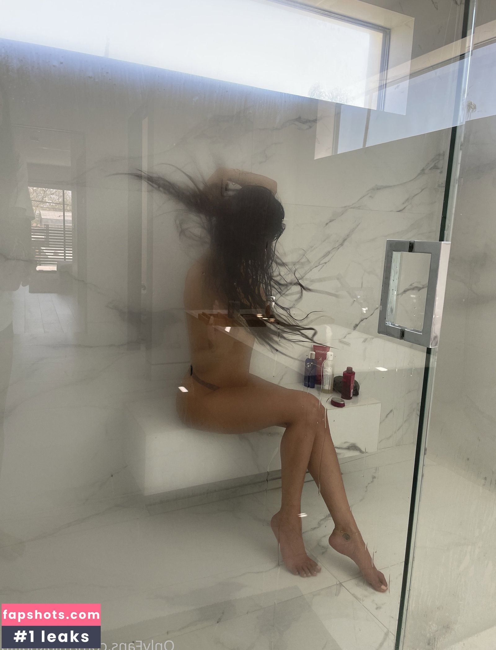 Mia Khalifa gallery photo #2992