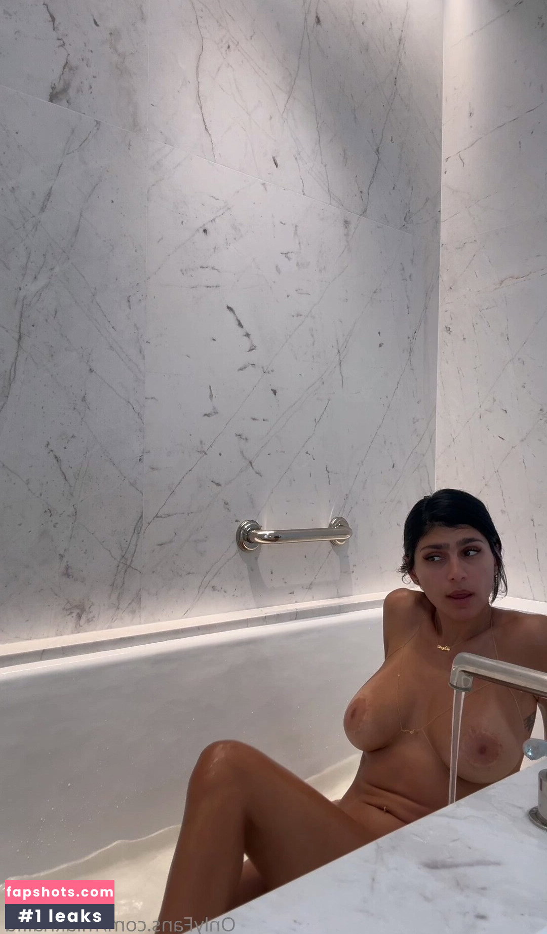 Mia Khalifa gallery photo #2310