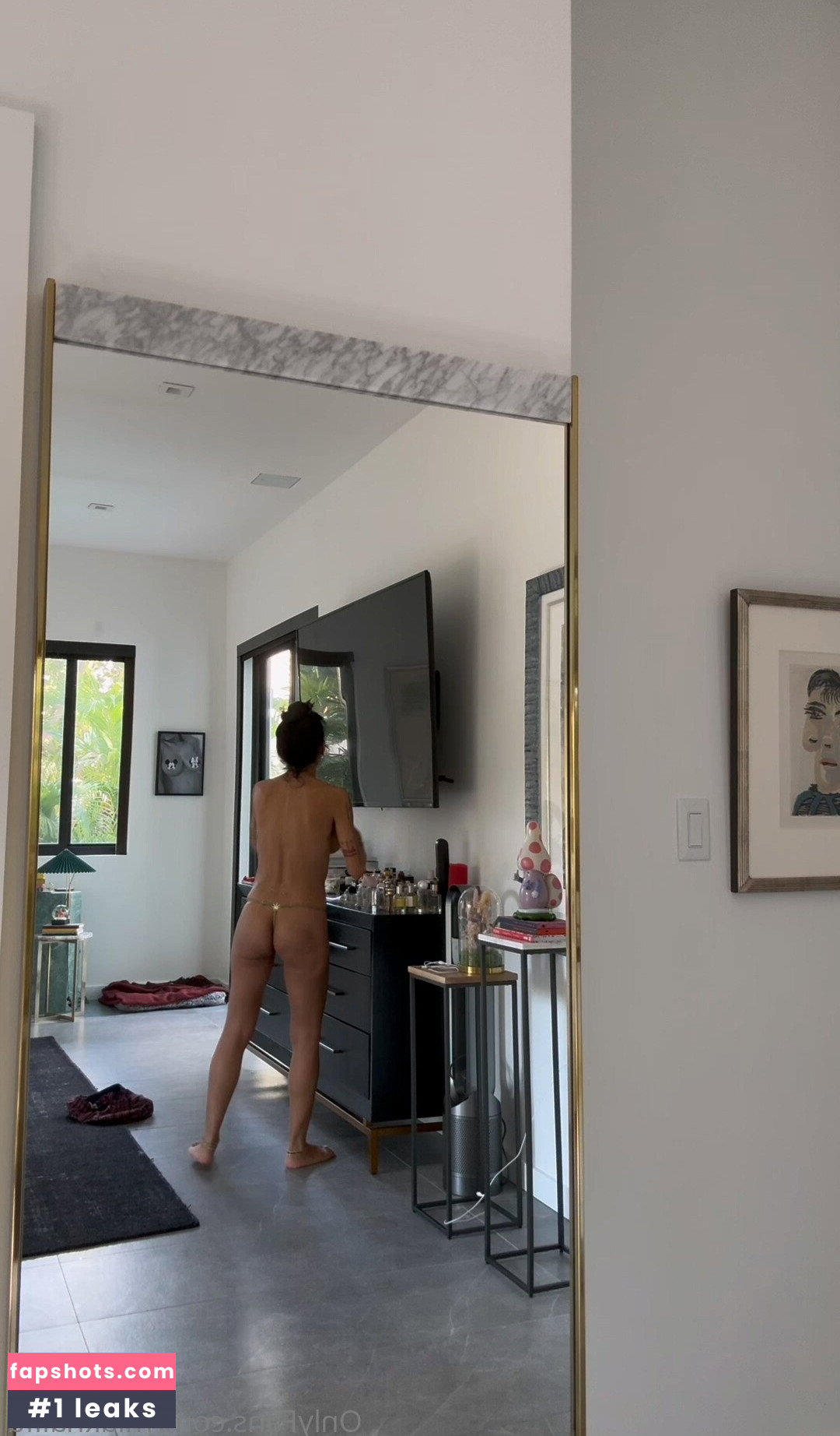 Mia Khalifa gallery photo #824