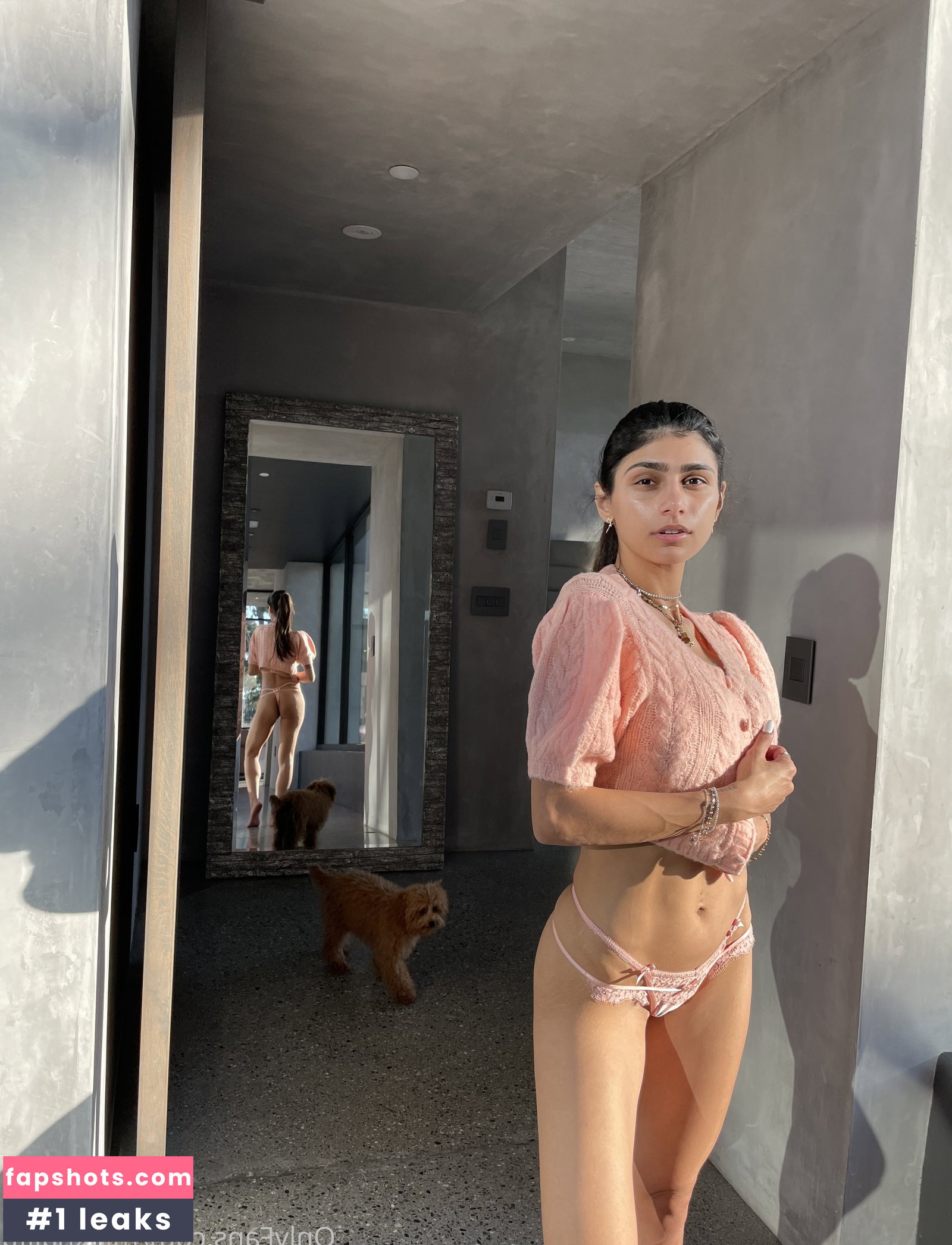 Mia Khalifa gallery photo #1314