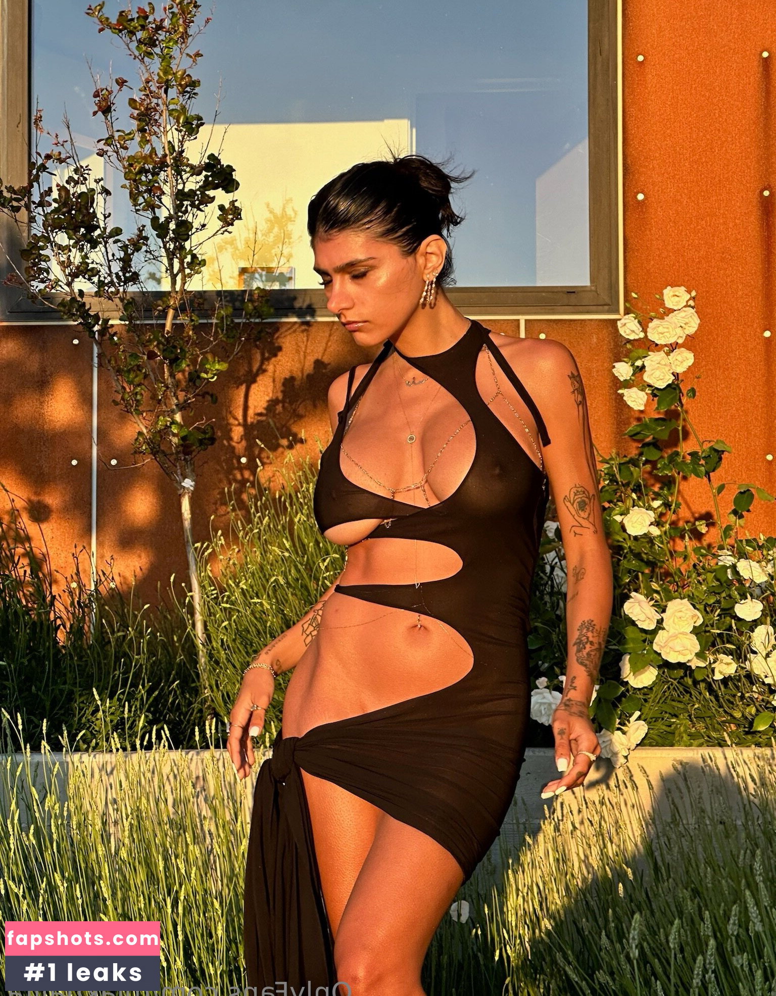 Mia Khalifa gallery photo #1982