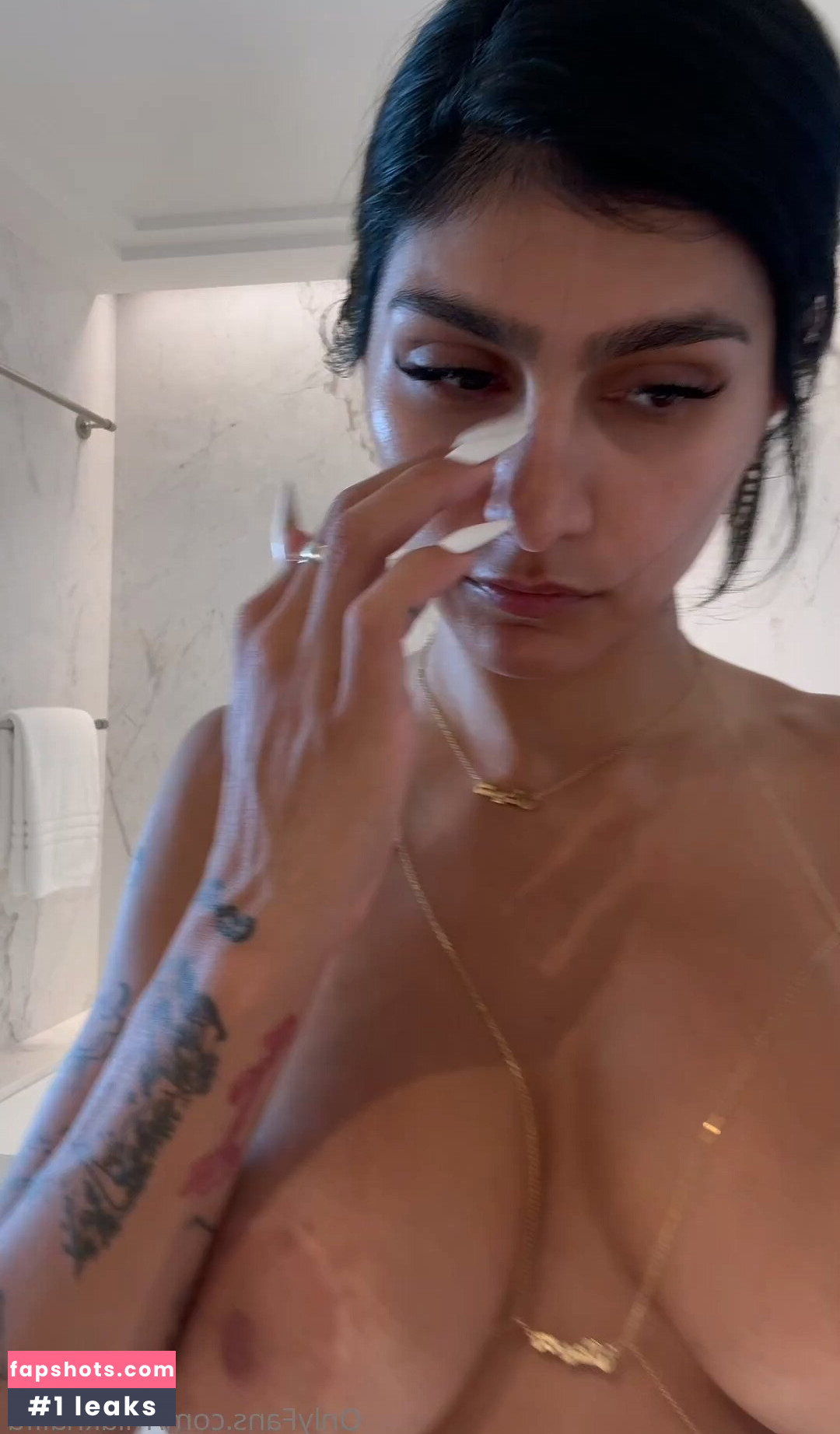 Mia Khalifa gallery photo #1600