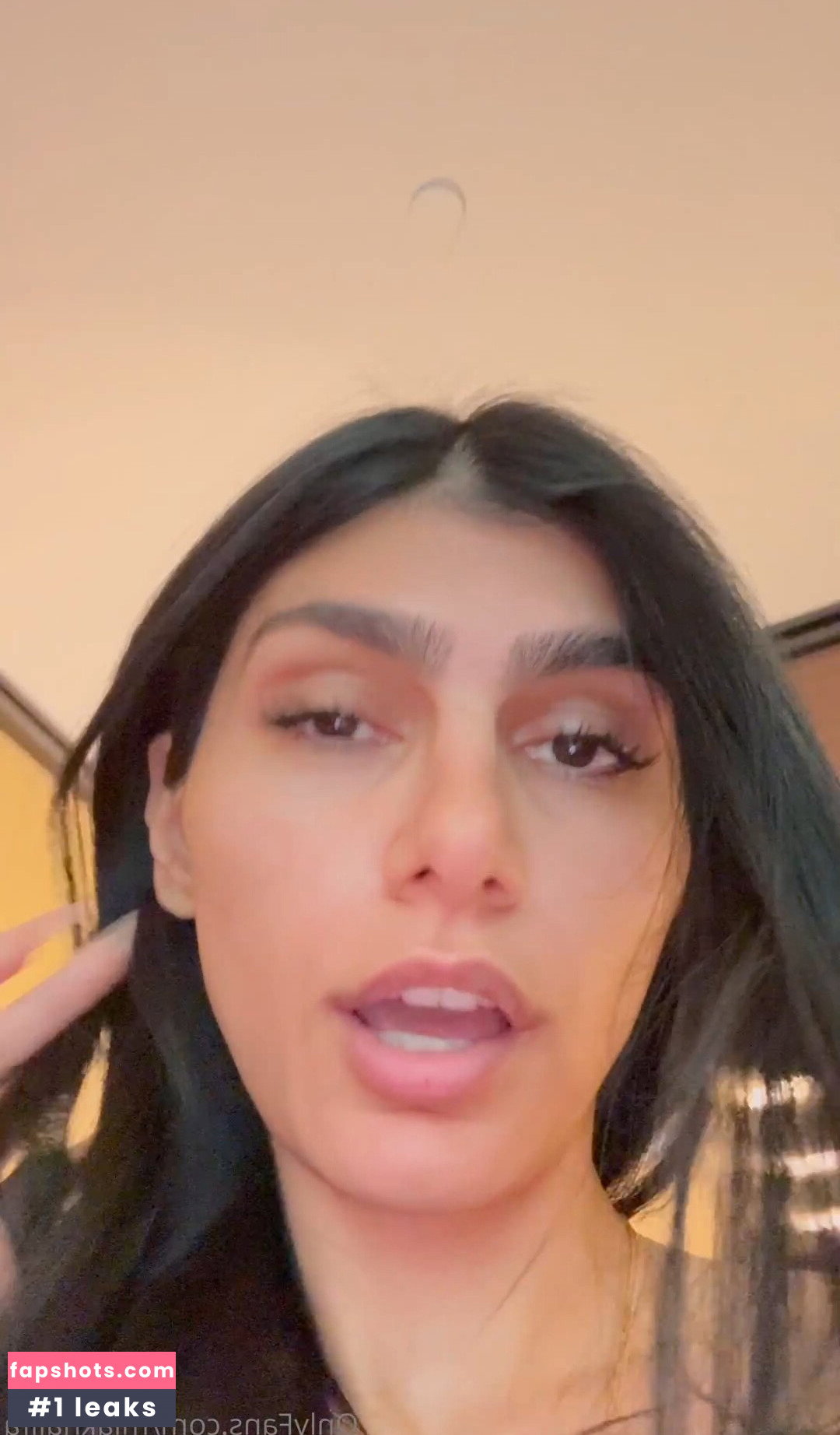 Mia Khalifa gallery photo #2258