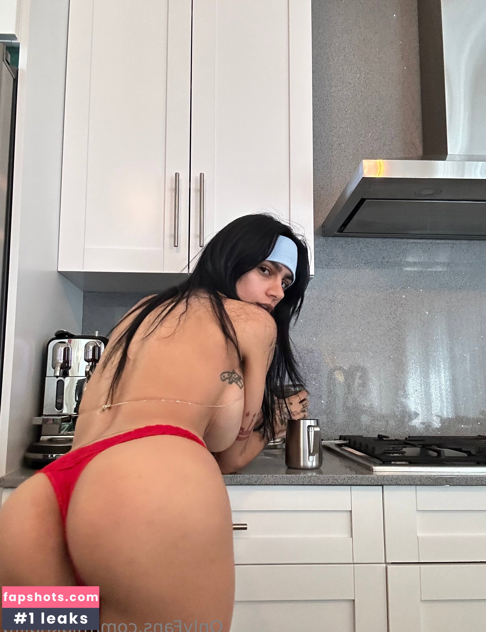 Mia Khalifa gallery photo #204