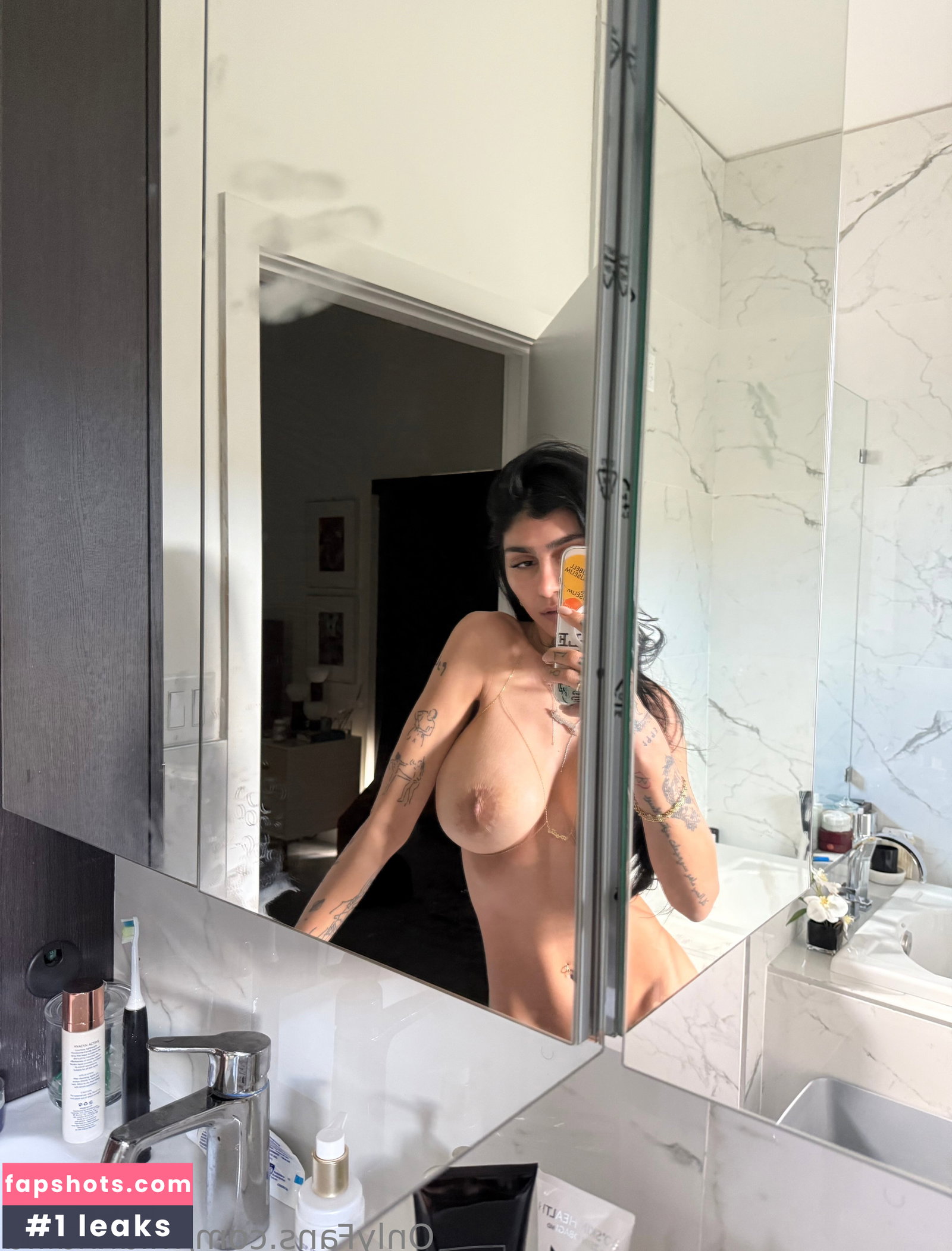 Mia Khalifa gallery photo #1784
