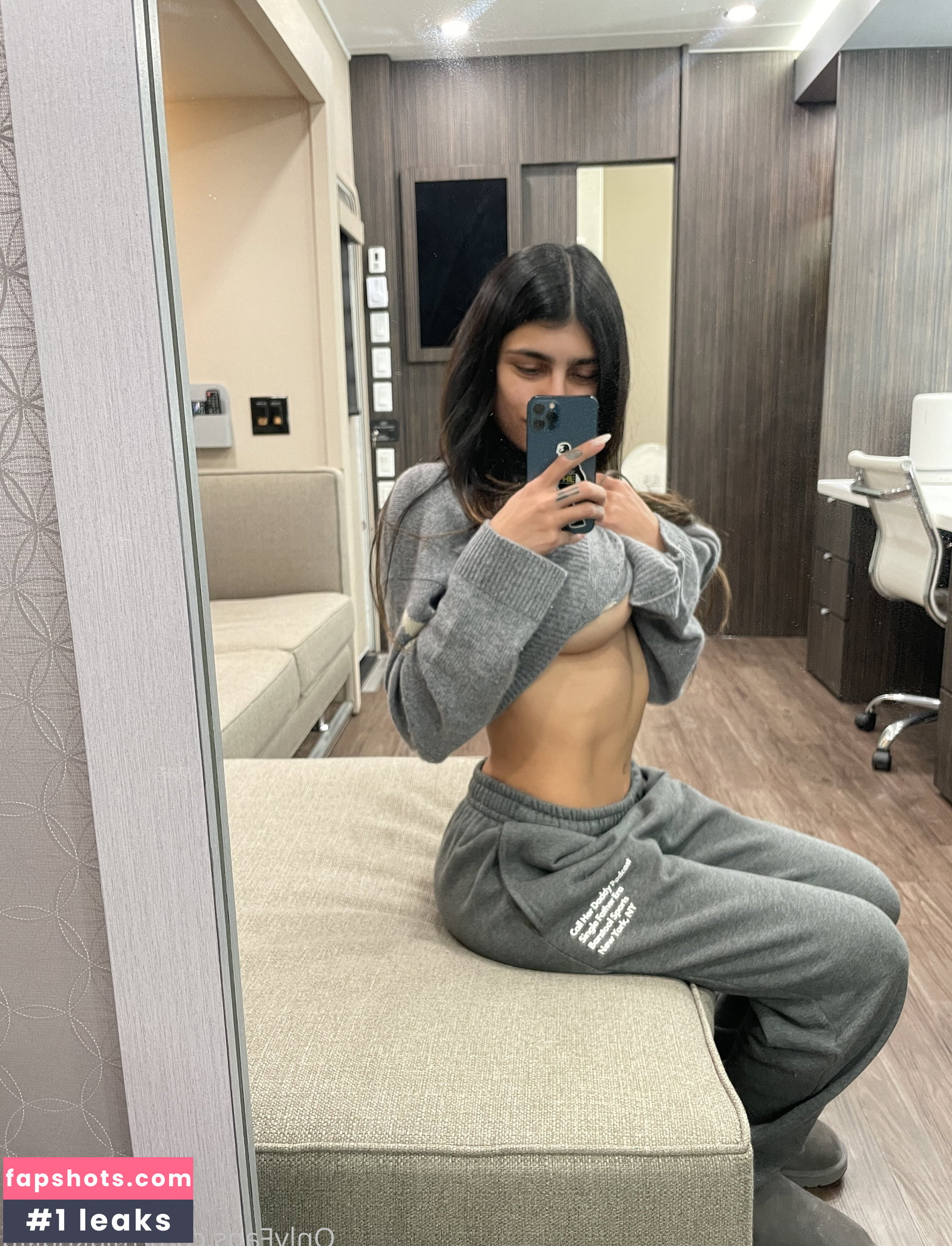 Mia Khalifa gallery photo #1718