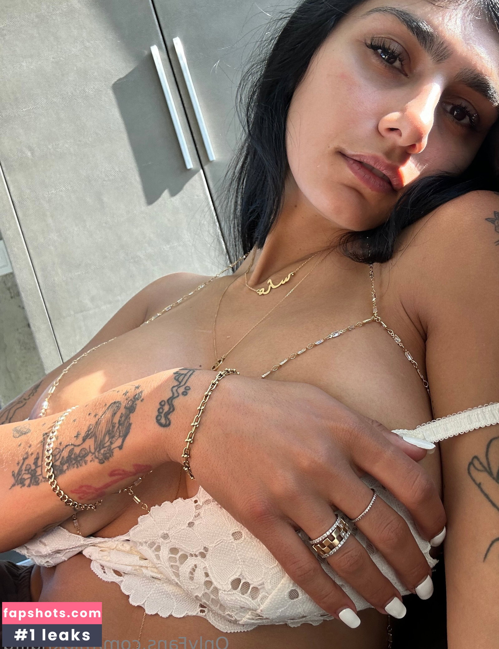 Mia Khalifa gallery photo #931