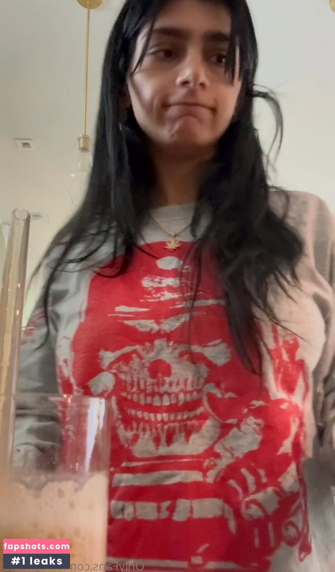 Mia Khalifa gallery photo #2297