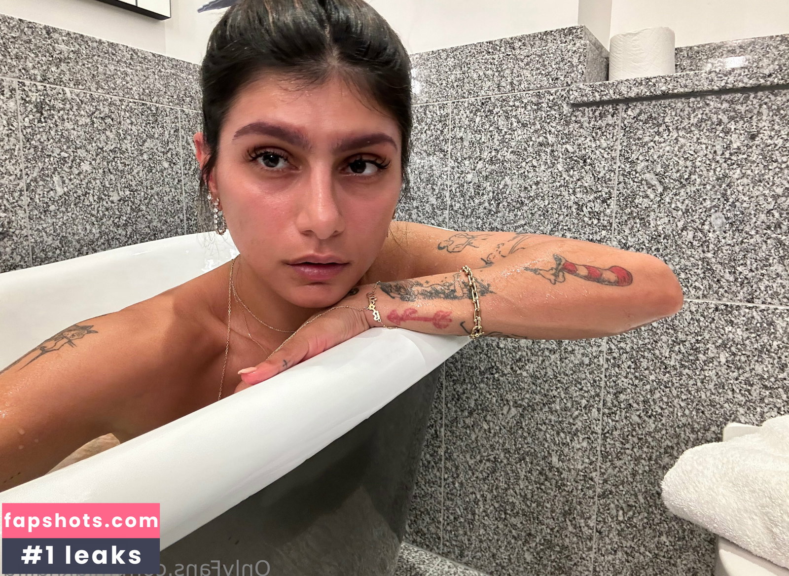 Mia Khalifa gallery photo #2135