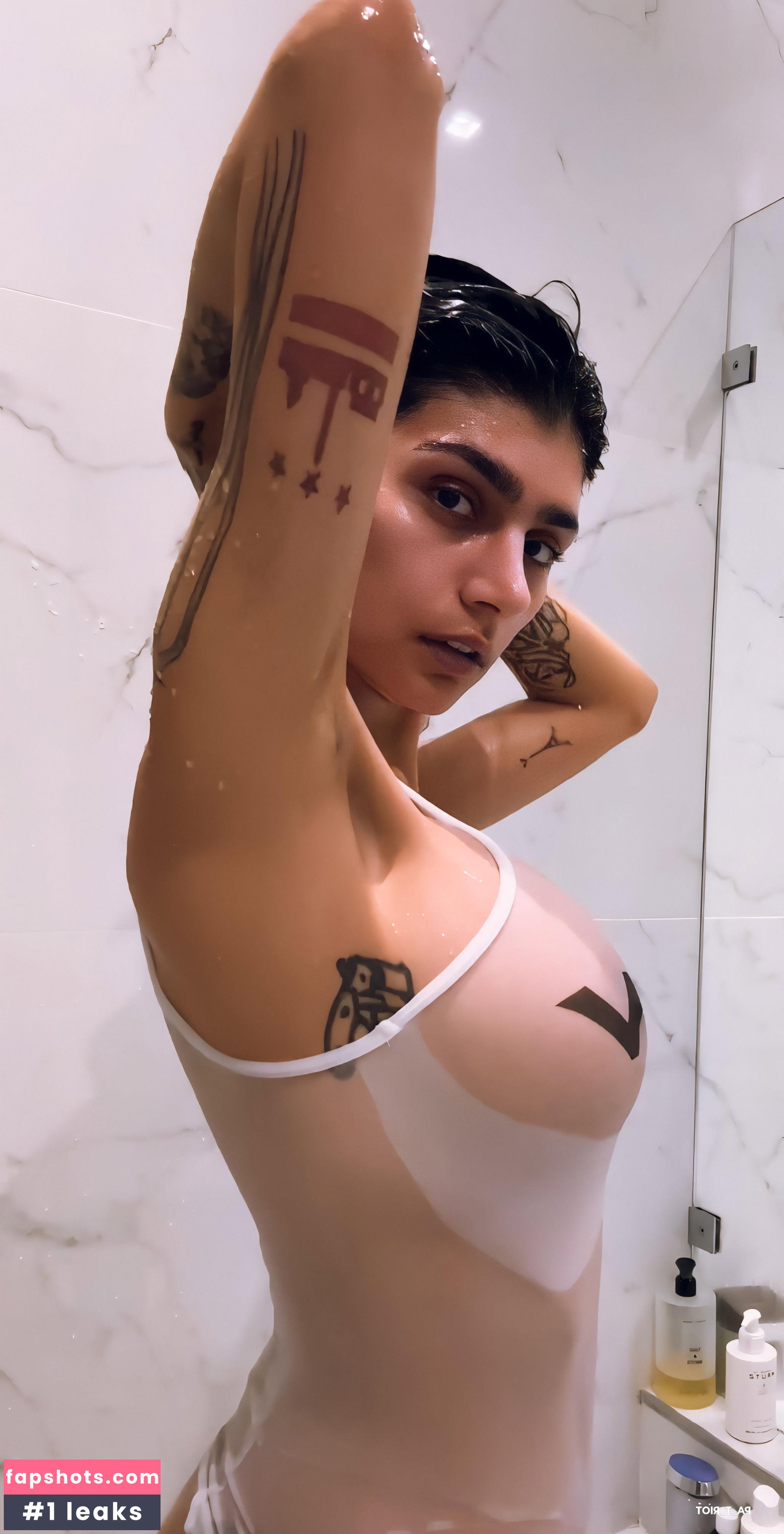 Mia Khalifa gallery photo #559
