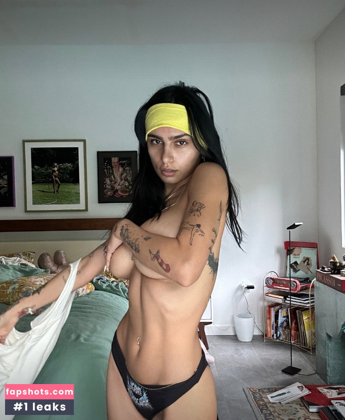 Mia Khalifa gallery photo #436