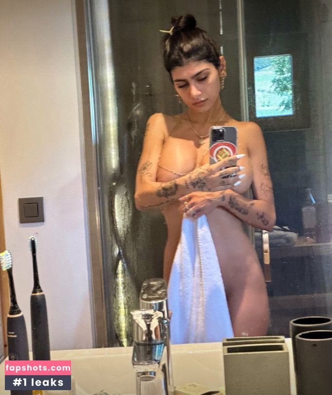 Mia Khalifa gallery photo #1674
