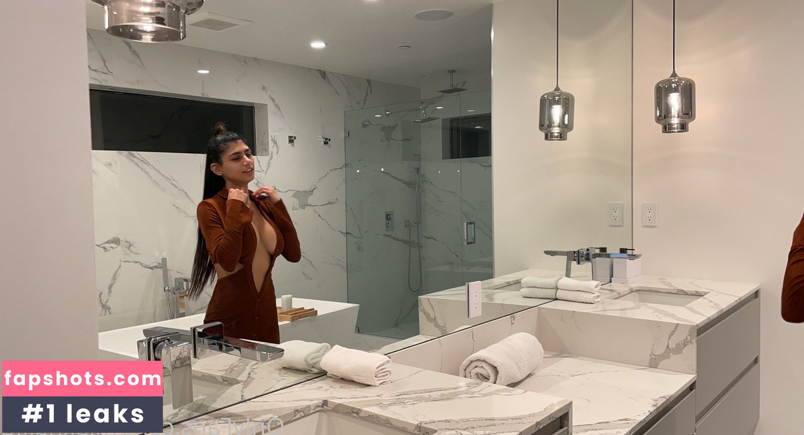 Mia Khalifa gallery photo #839
