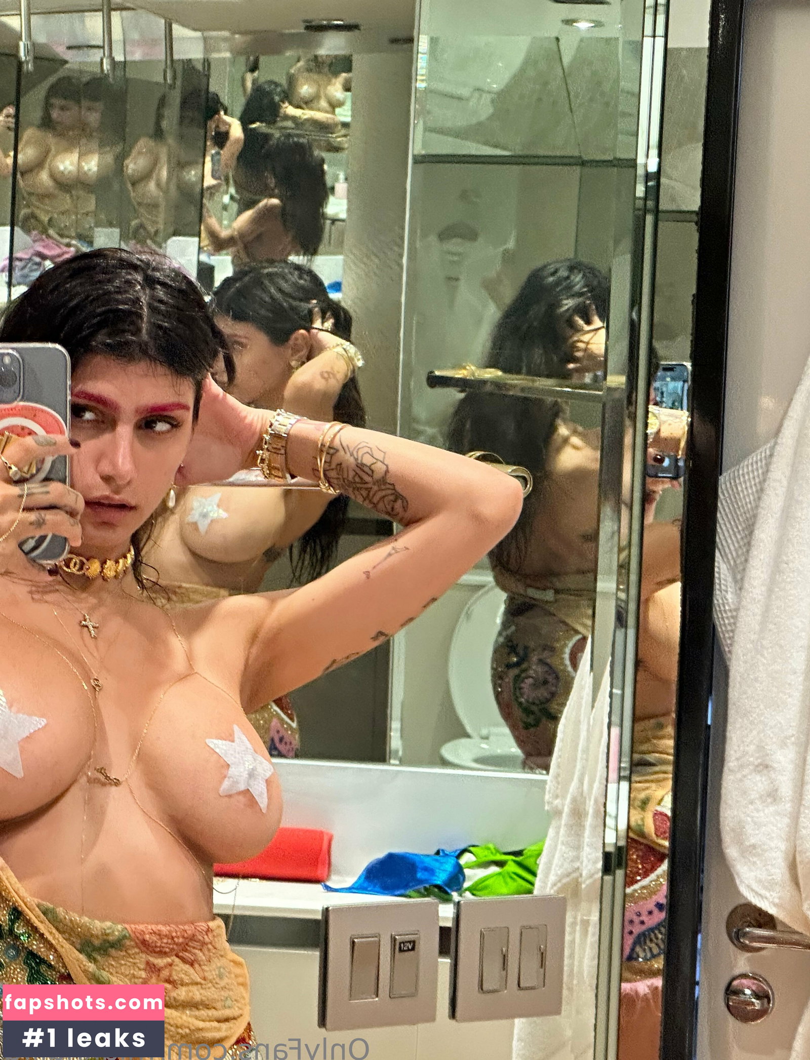 Mia Khalifa gallery photo #1502