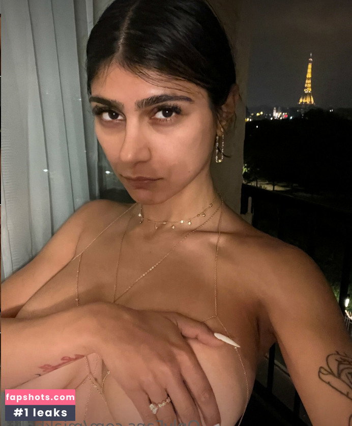 Mia Khalifa gallery photo #1310