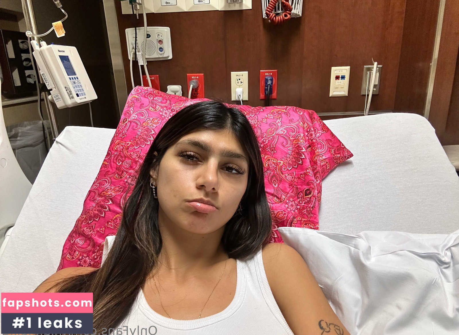 Mia Khalifa gallery photo #1418