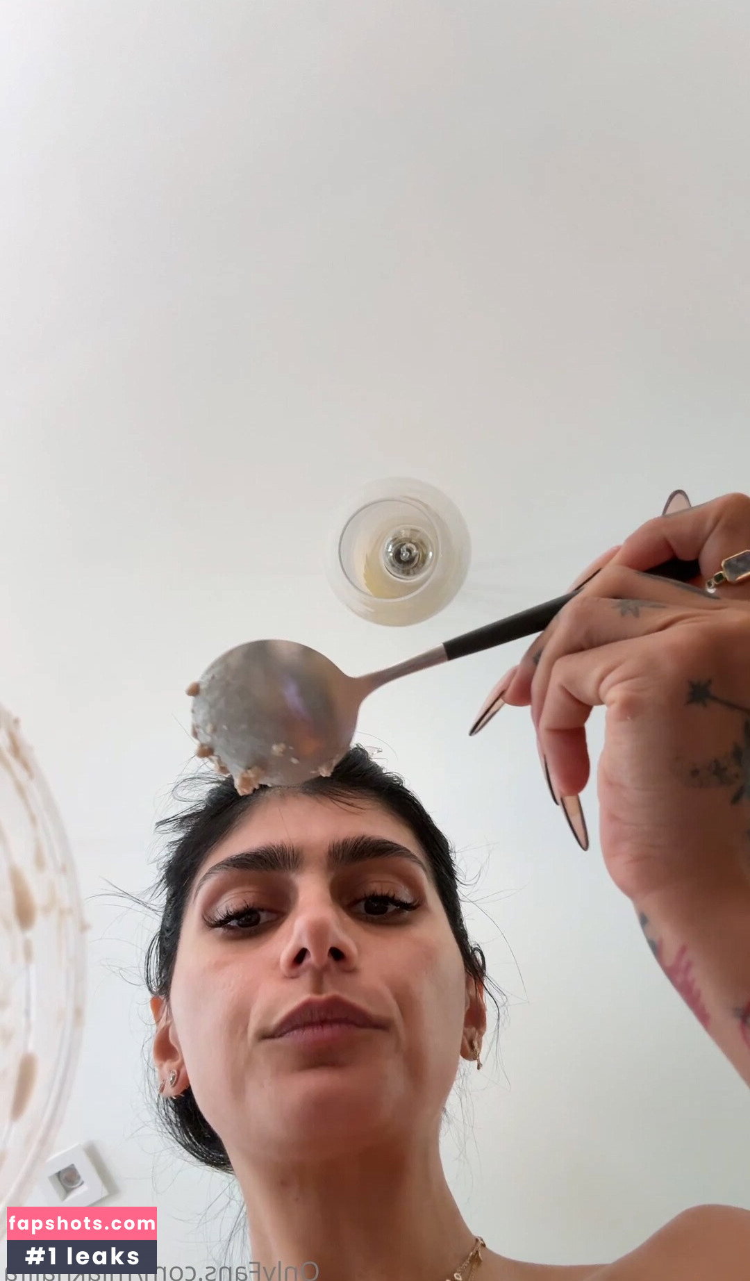 Mia Khalifa gallery photo #1424