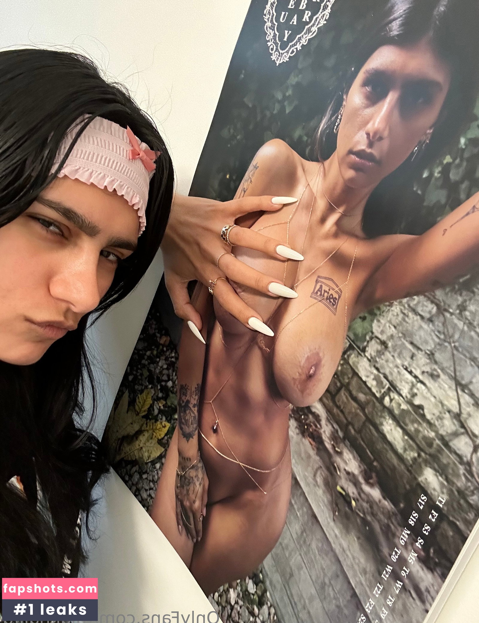 Mia Khalifa gallery photo #1213