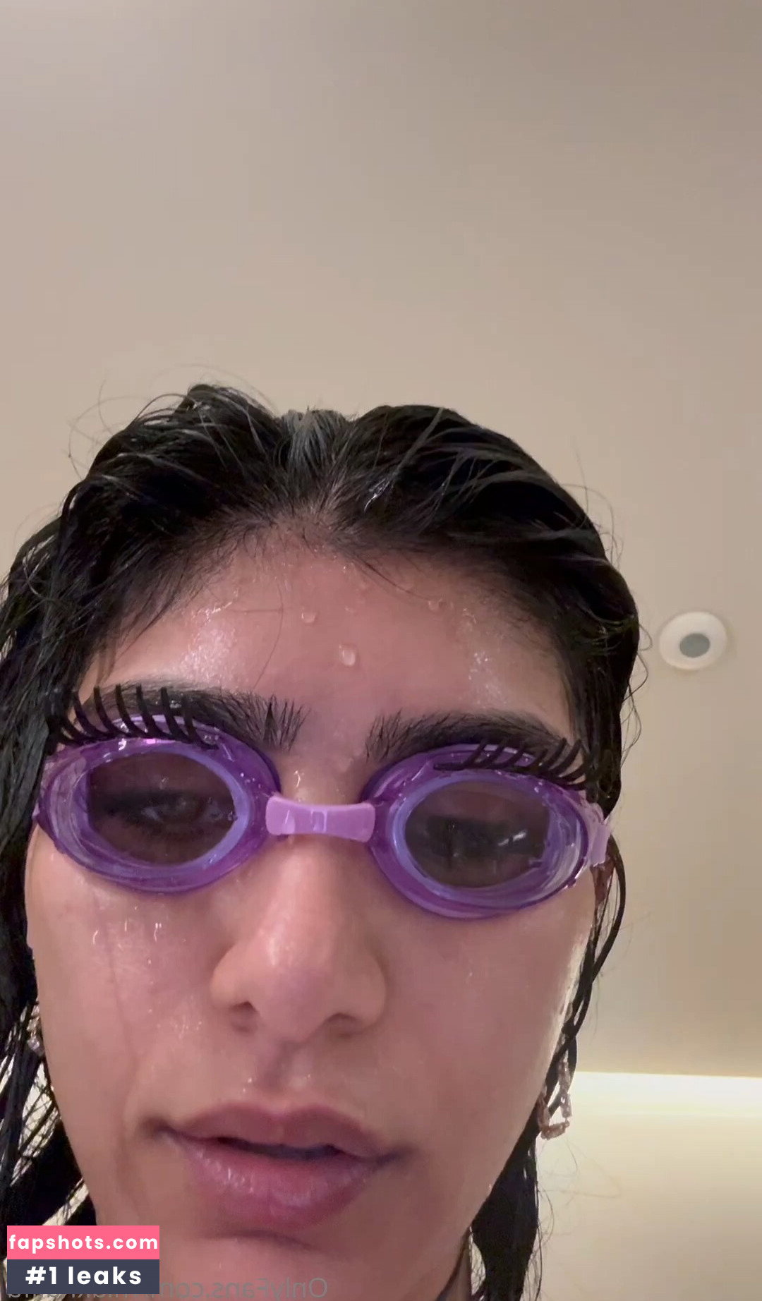 Mia Khalifa gallery photo #358