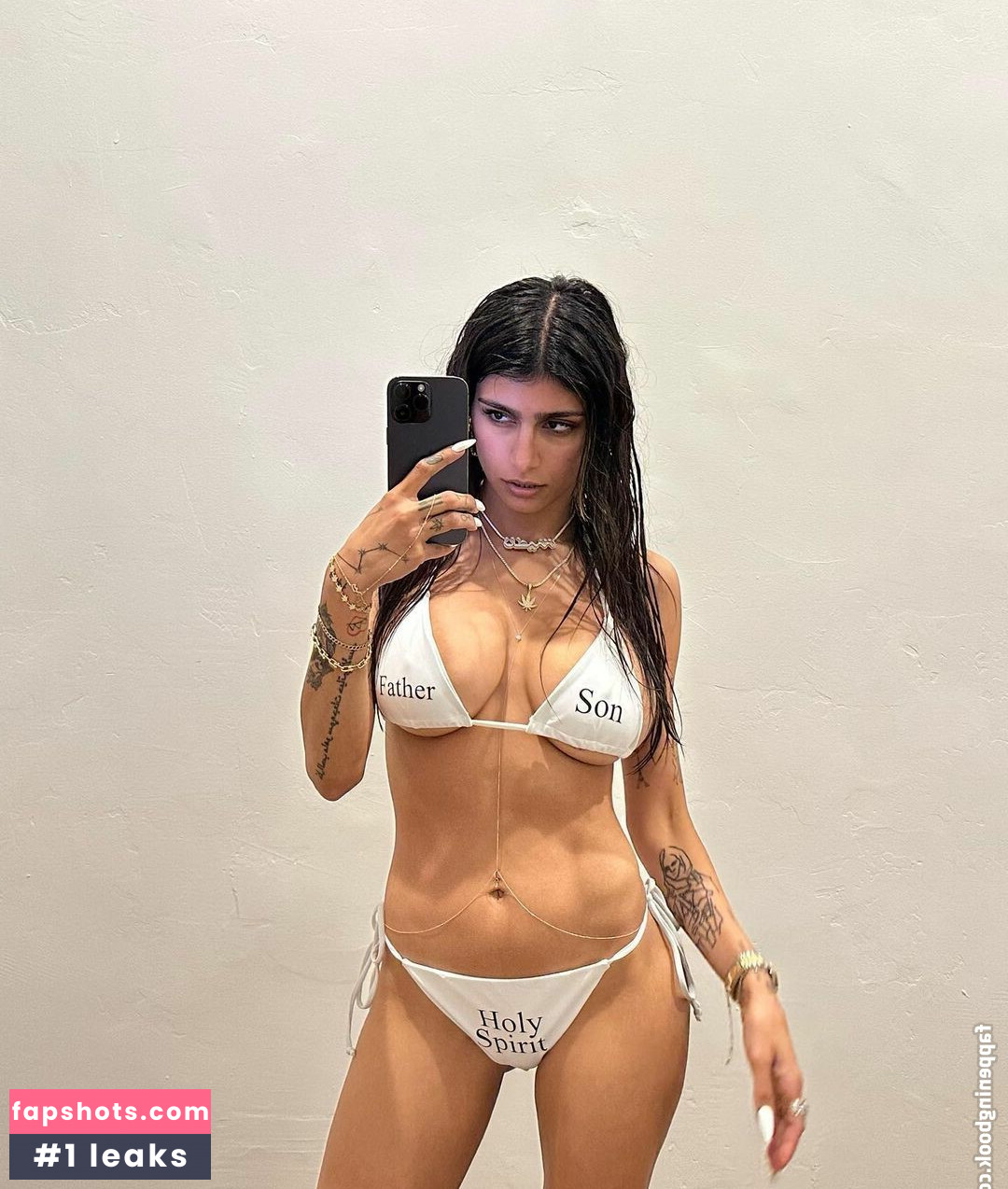 Mia Khalifa gallery photo #1025