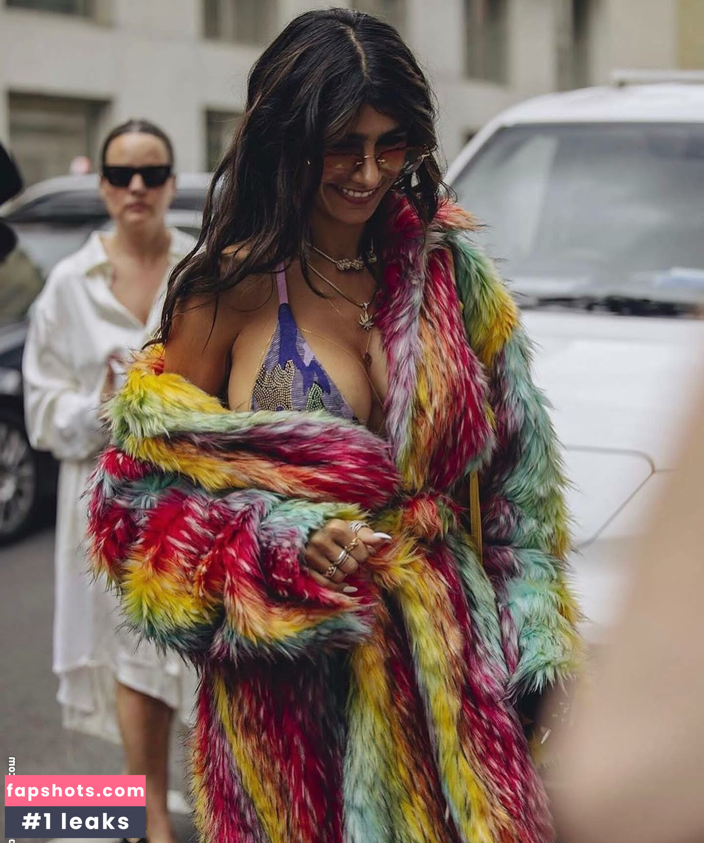 Mia Khalifa gallery photo #1151