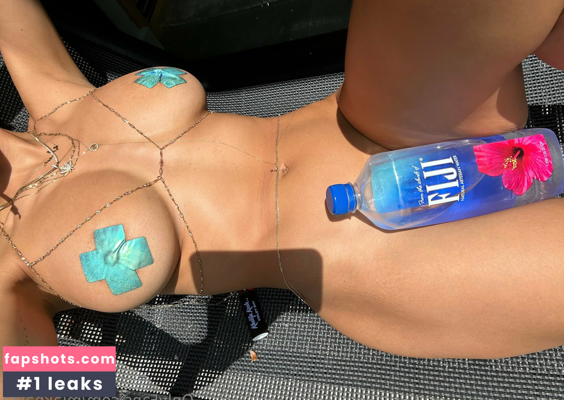 Mia Khalifa gallery photo #117