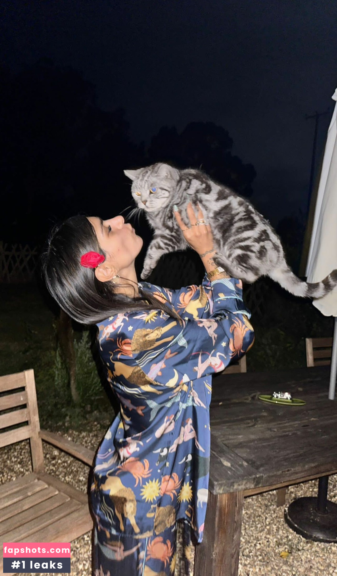 Mia Khalifa gallery photo #1174