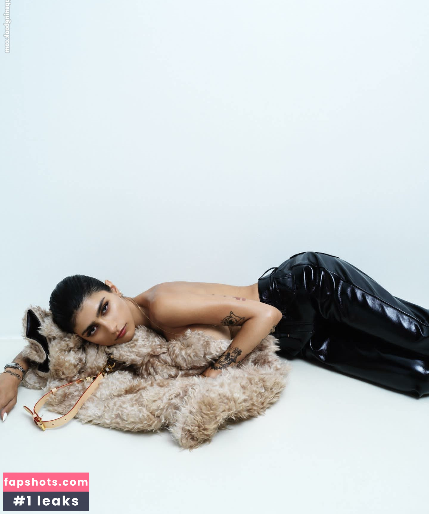 Mia Khalifa gallery photo #1221