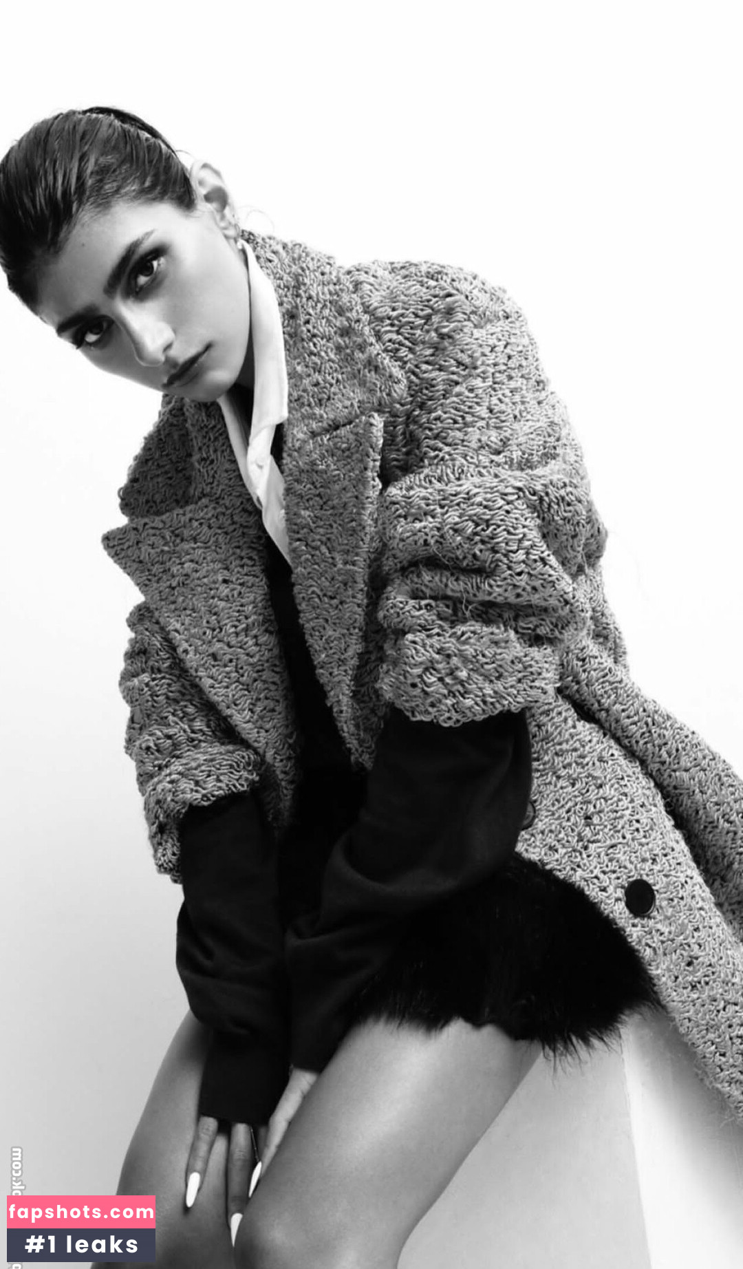 Mia Khalifa gallery photo #1228