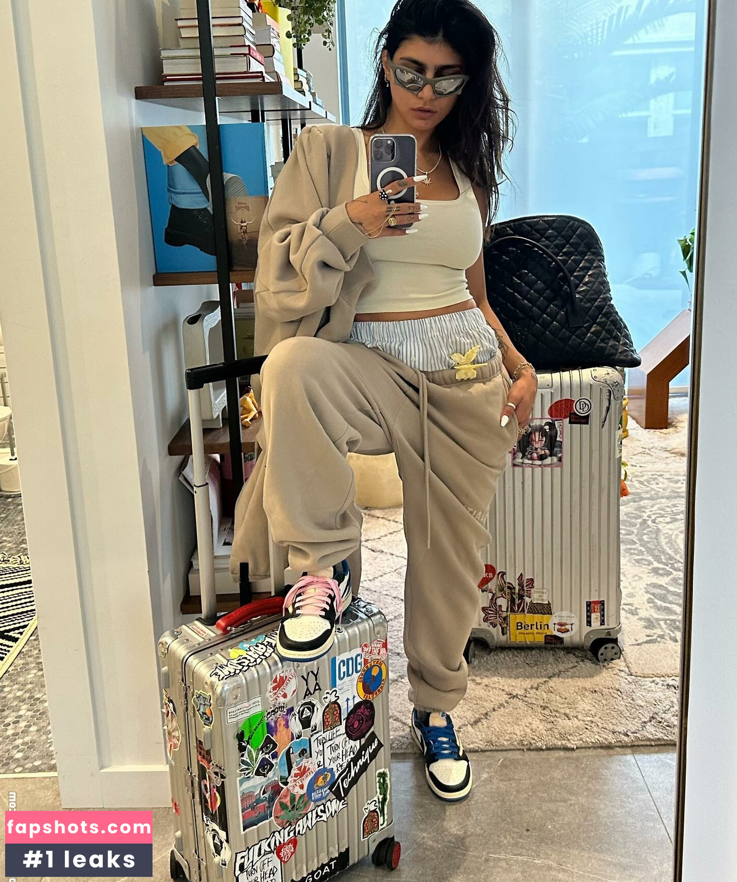 Mia Khalifa gallery photo #1239