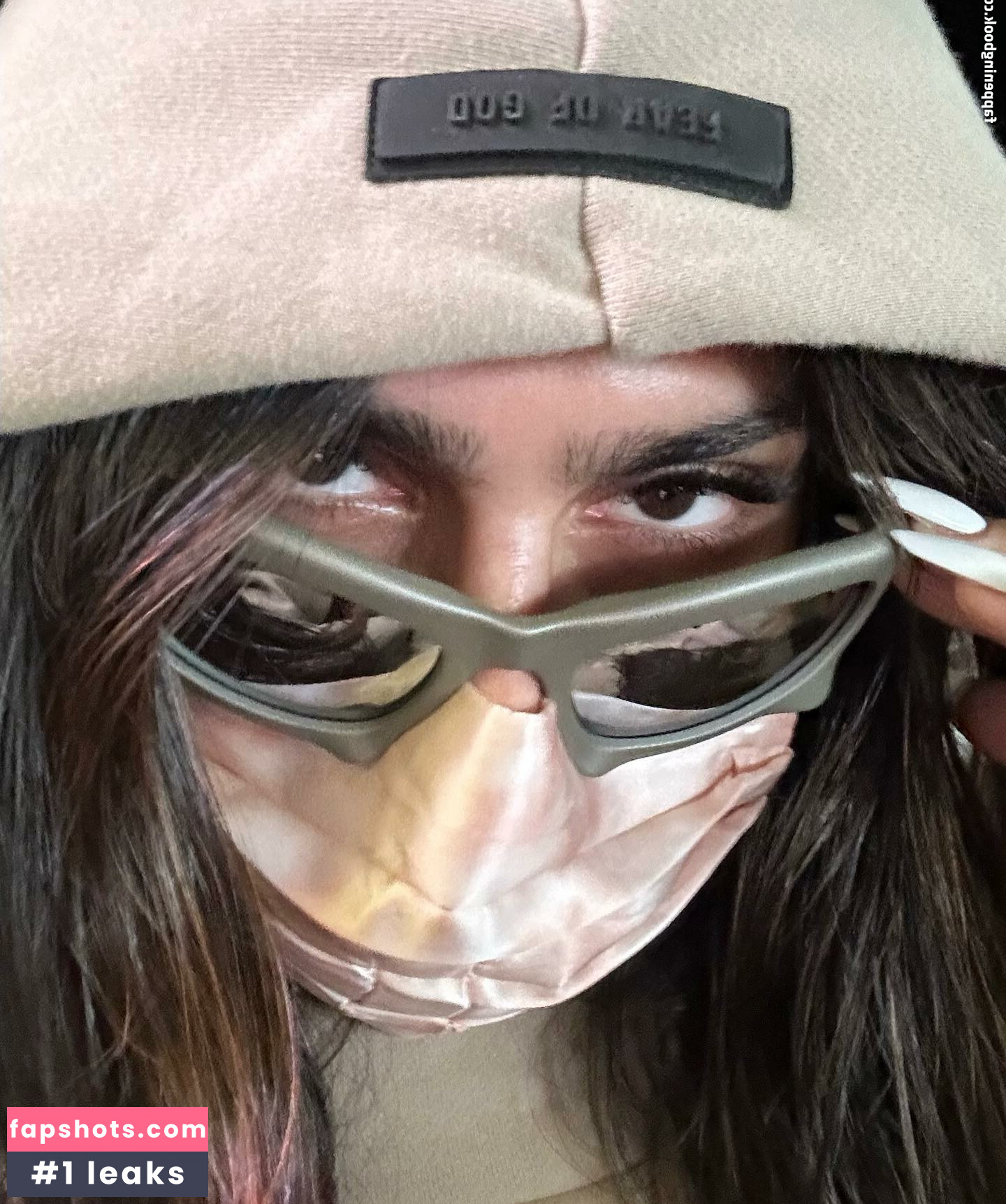 Mia Khalifa gallery photo #1243