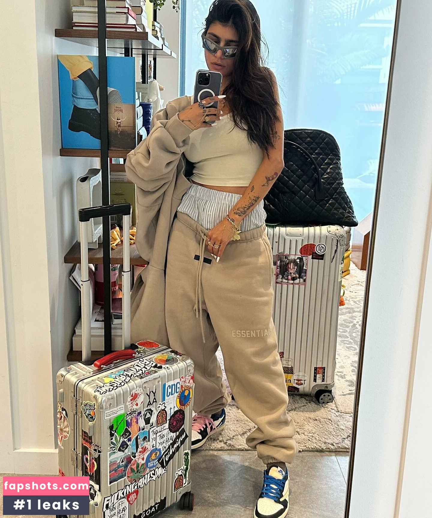 Mia Khalifa gallery photo #1244