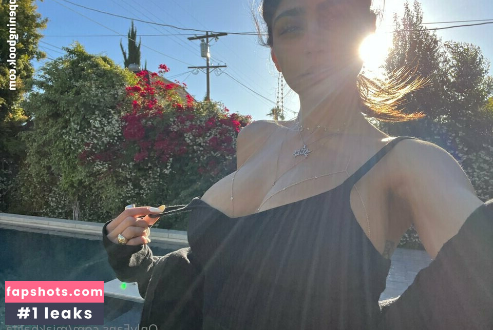 Mia Khalifa gallery photo #1300