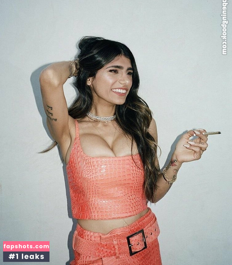 Mia Khalifa gallery photo #1315