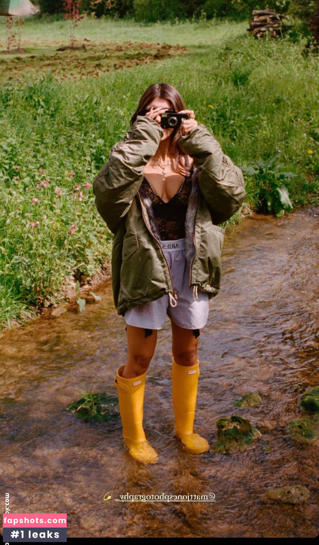 Mia Khalifa gallery photo #1342