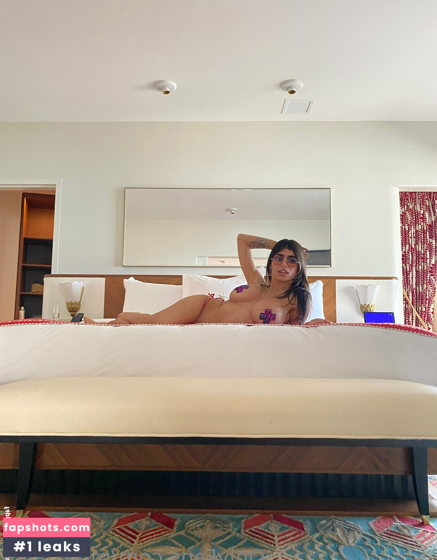 Mia Khalifa gallery photo #1394