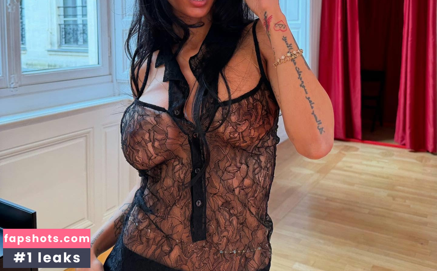 Mia Khalifa gallery photo #169